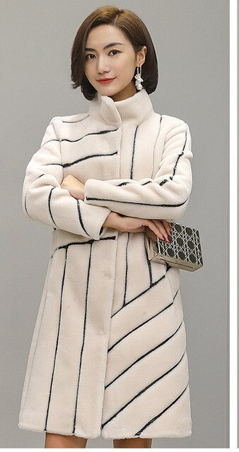 2019 New Striped Coat Mouton Coat for Woman female tonfur Fur Coat Women's winter jackets real fur 100% wool fur coats HF468