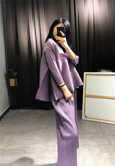Changpleat 2018 loose women sets Miyak Pleated fashion Solid wide leg pants and T-shirts Two pieces Female Suits Plus Size Tide